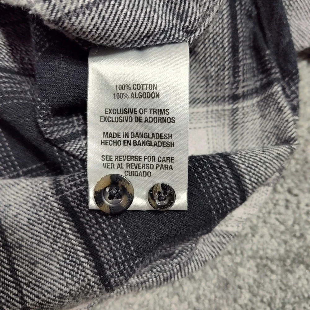 Woolrich Men's Flannel Shirt XL Black White Plaid Long Sleeve Button Up